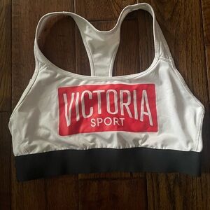 VICTORIA Sport Size Large Sports Bra